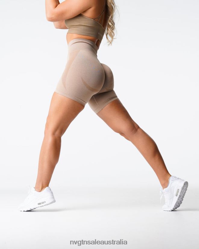 Contour Seamless Shorts 24JF4Z342 Beige Fitness NVGTN Women