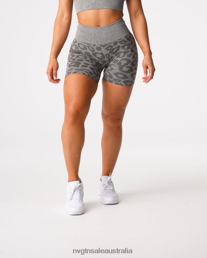 Leopard Seamless Shorts 24JF4Z468 Khaki Green Fitness NVGTN Women